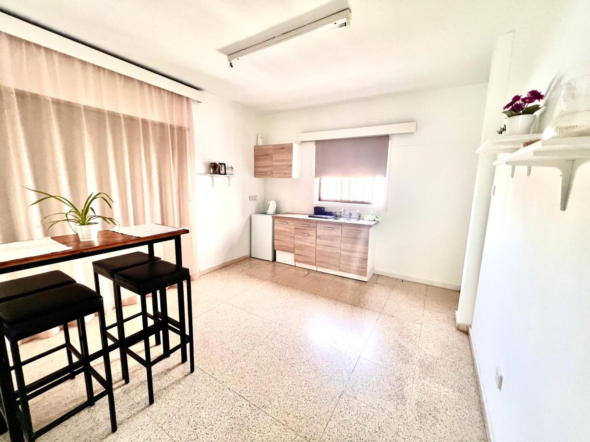 Apt On The Street Of Bars&Nightclubs In Ayia Napa 11 Apartment Exterior photo